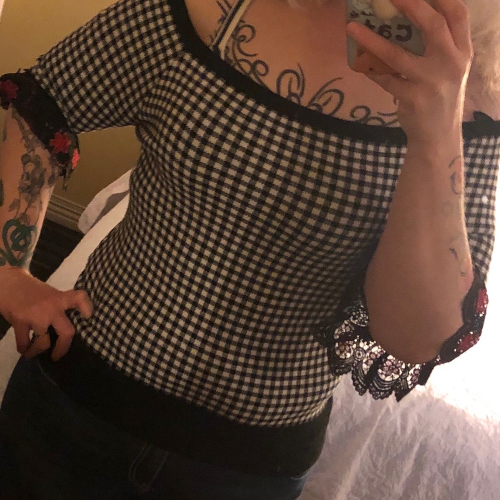 Super sexy top New York and Company  Designer Top